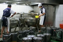 生活給養_炊場煮食