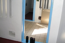 生活給養_住_收容房衞生設備